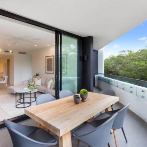 Newport-Apartment-Win-Indulge-Magazine