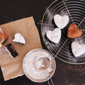 https://indulgemagazine.net/ - Indulge magazine - I heart brownies/