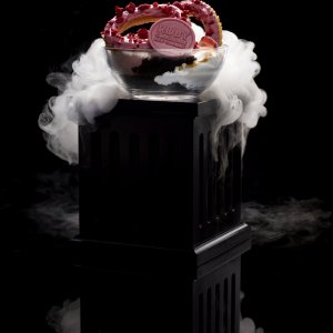 https://indulgemagazine.net/wp-content/uploads/2018/08/San-Churro-Ruby-Churros-Dessert-on-Pedestal.jpg